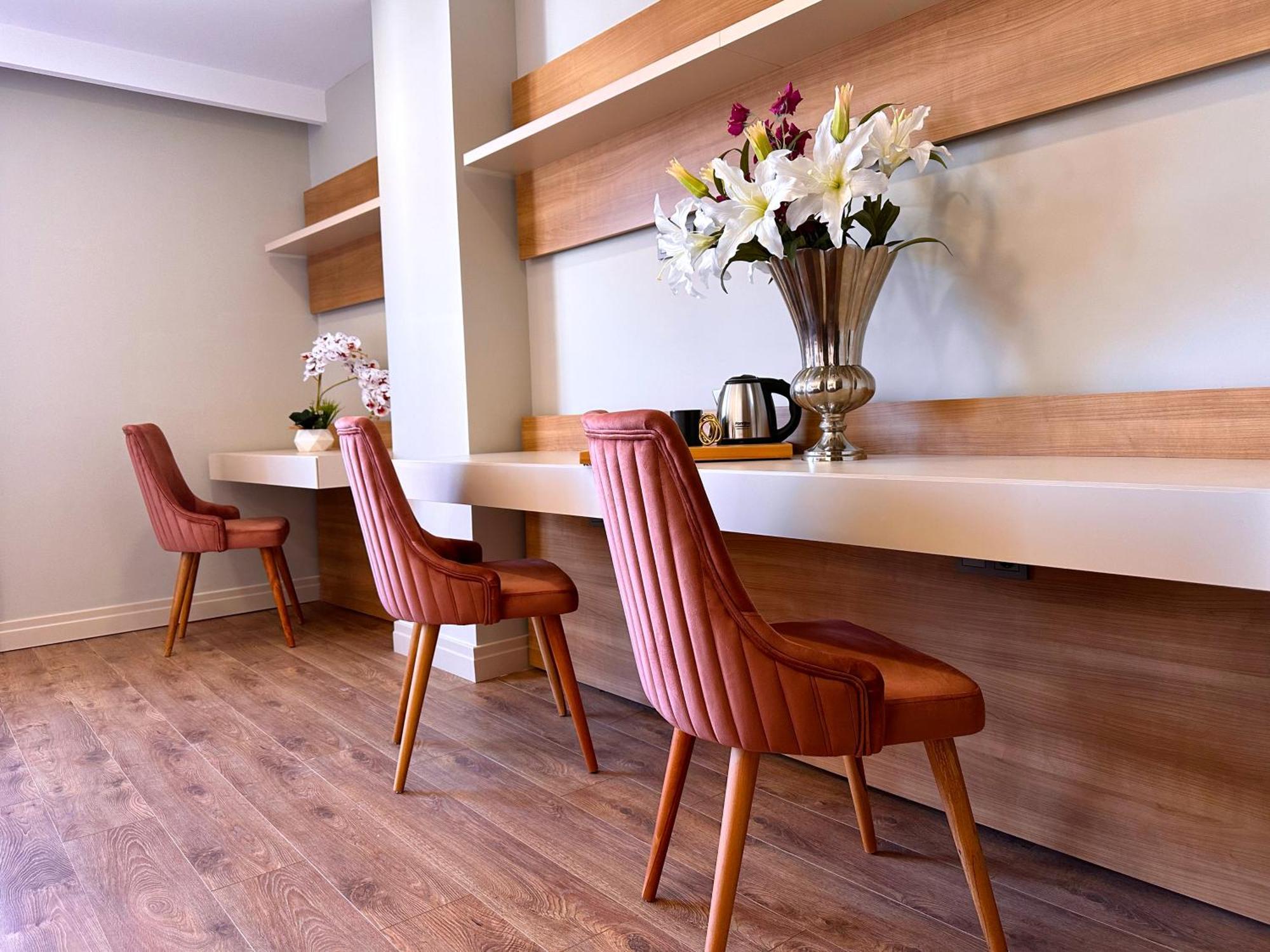 Hotel Frezya - Exclusively Woman Estambul Exterior foto